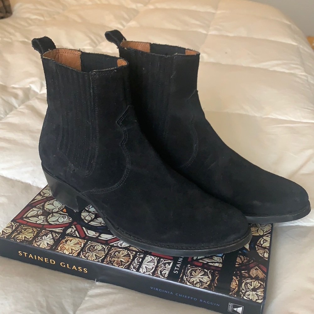Frye Suede western Booties Black size 8 cowgirl coastal